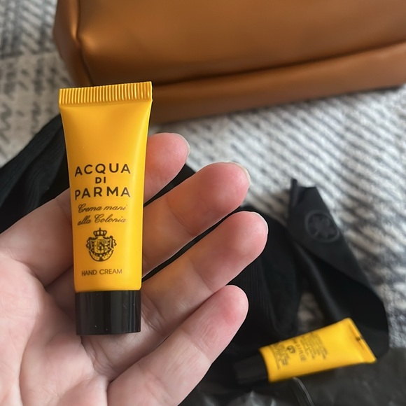 Aqua Di Parma Air canada cosmetic bag and travel kit 8 pcs - Picture 11 of 12